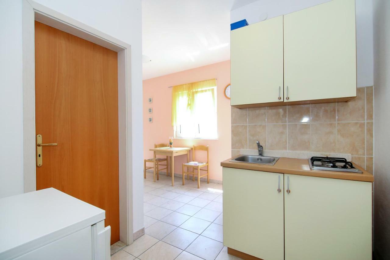 Apartments Antea 로고즈니차 외부 사진